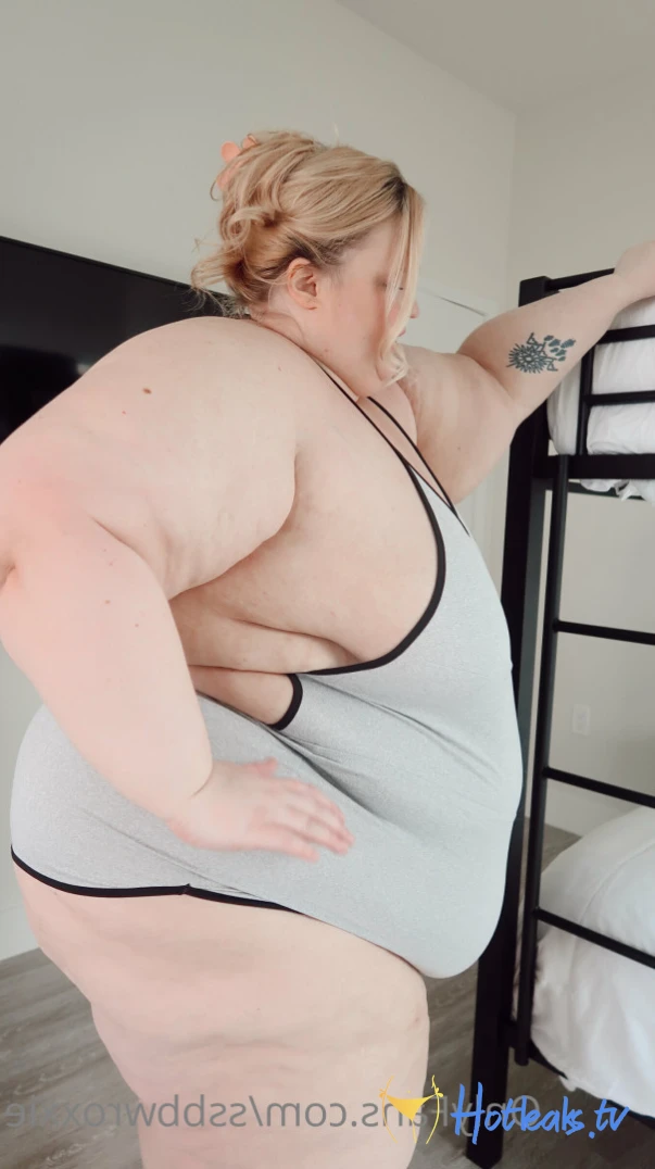 Supersized Roxxie [ ssbbwroxxie ] Onlyfans leaked photo 5730399 on Hotleaks.tv