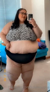 15926323