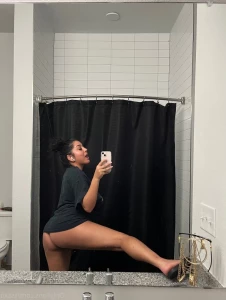 2759378