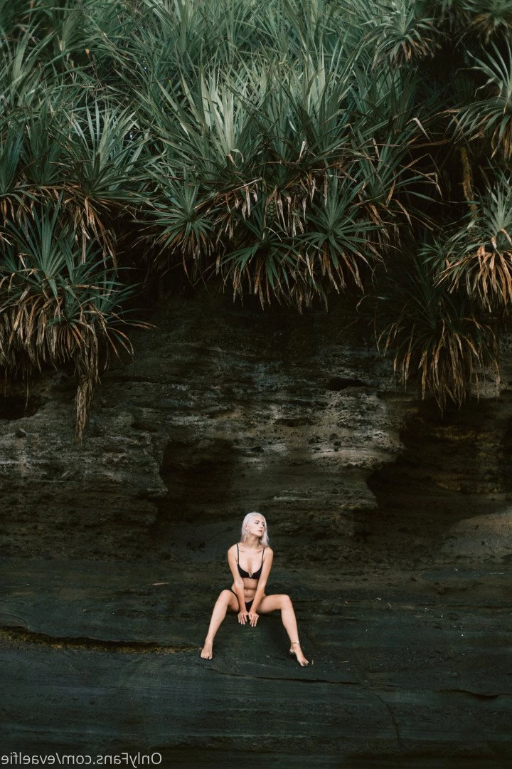 Eva Elfie [ evaelfie ] Onlyfans leaked photo 372137 on Hotleaks.tv