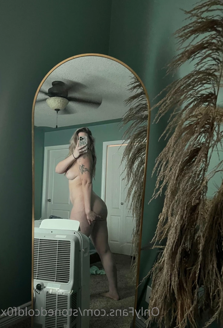 stonedcoldfox [ stonedcoldf0x ] Onlyfans leaked photo 6231316 on Hotleaks.tv
