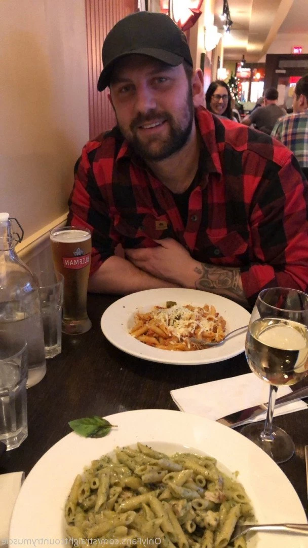 Master Brad [ straightcountrymuscle ] Onlyfans leaked photo 2754845 on Hotleaks.tv