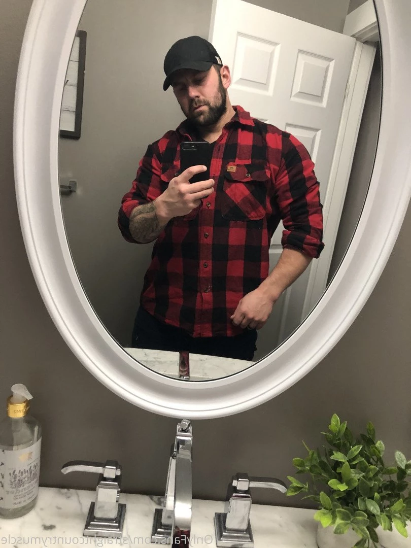 Master Brad [ straightcountrymuscle ] Onlyfans leaked photo 2755011 on Hotleaks.tv