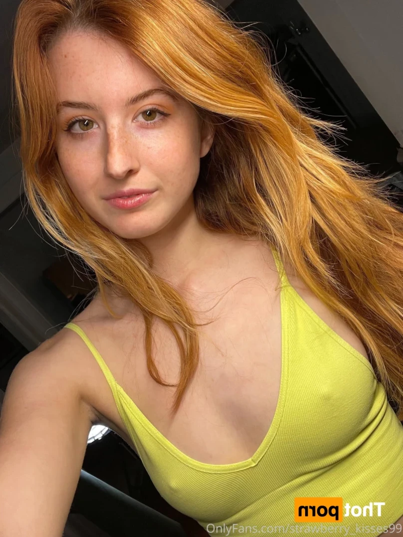 Strawberry Kisses [ strawberrykisses99 ] Onlyfans leaked photo 10987037 on Hotleaks.tv