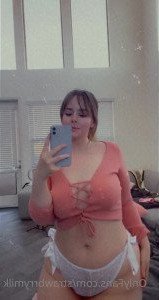 🍓🥛 [ strawbrrymilk ] Onlyfans leaked video 4593260 on Hotleaks.tv