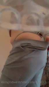 🍓🥛 [ strawbrrymilk ] Onlyfans leaked video 4593273 on Hotleaks.tv