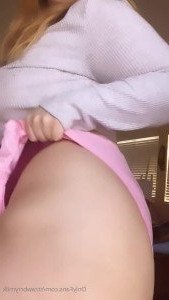 🍓🥛 [ strawbrrymilk ] Onlyfans leaked video 4593339 on Hotleaks.tv