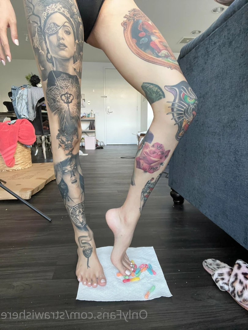 billie [ strawishere ] Onlyfans leaked photo 16721917 on Hotleaks.tv