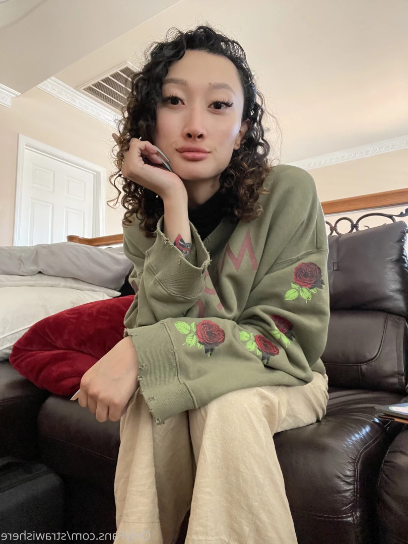billie [ strawishere ] Onlyfans leaked photo 16734183 on Hotleaks.tv