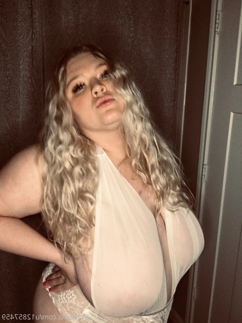 Stella Daniels [ stunningstelladaniels ] Onlyfans leaked photo 7743472 on Hotleaks.tv