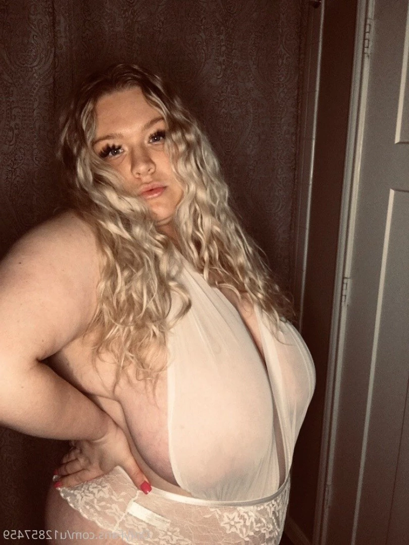 Stella Daniels [ stunningstelladaniels ] Onlyfans leaked photo 7743477 on Hotleaks.tv