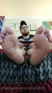 4594643