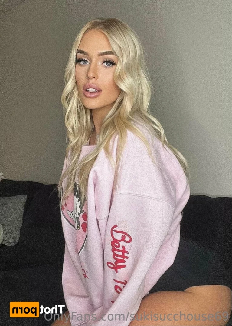 Suki 🍒 [ sukisucchouse69 ] Onlyfans leaked photo 13259460 on Hotleaks.tv