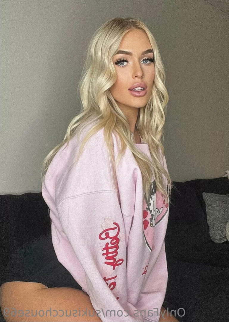 Suki 🍒 [ sukisucchouse69 ] Onlyfans leaked photo 13427465 on Hotleaks.tv