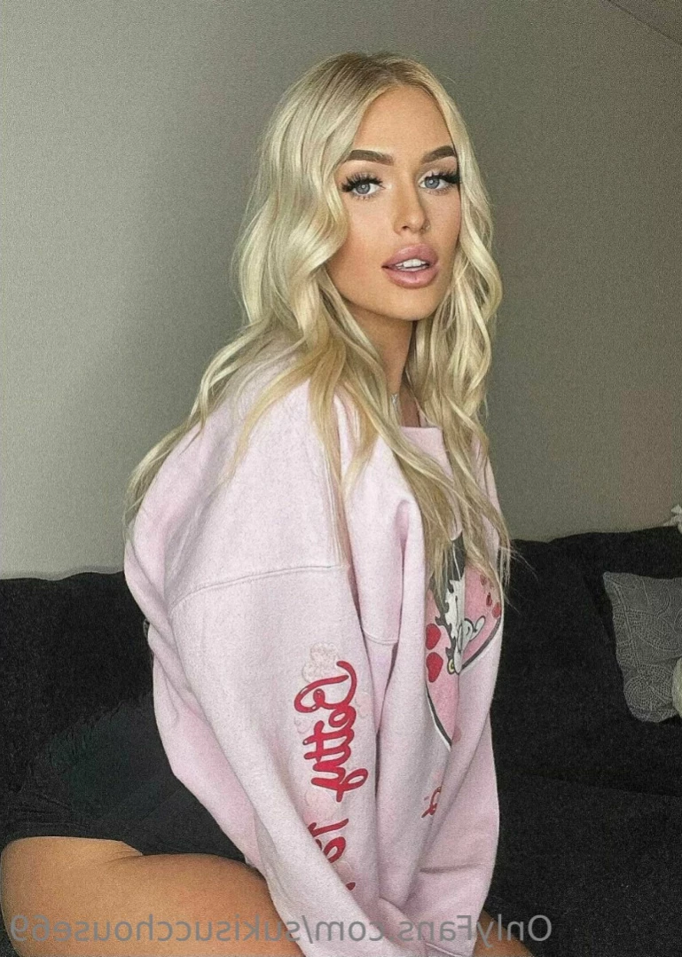 Suki 🍒 [ sukisucchouse69 ] Onlyfans leaked photo 15842687 on Hotleaks.tv