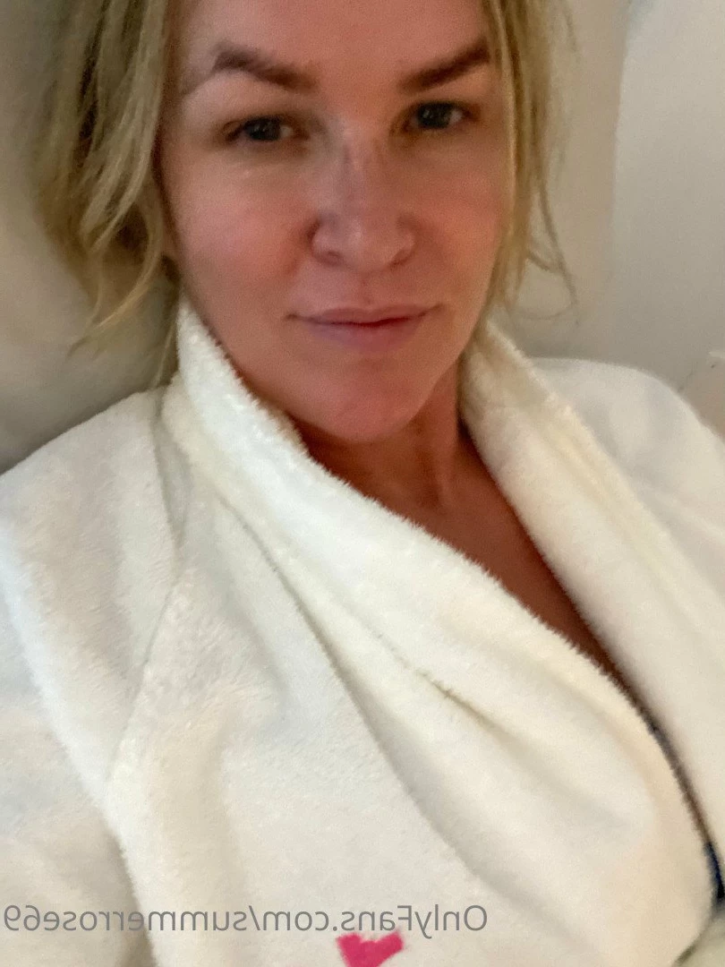 𝗦𝗨𝗠𝗠𝗘𝗥 𝗥𝗢𝗦𝗘 𝗦𝗪𝗜𝗡𝗚𝗘𝗥 𝗪𝗜𝗙𝗘 [ summerrose69 ] Onlyfans leaked photo 2777445 on Hotleaks.tv