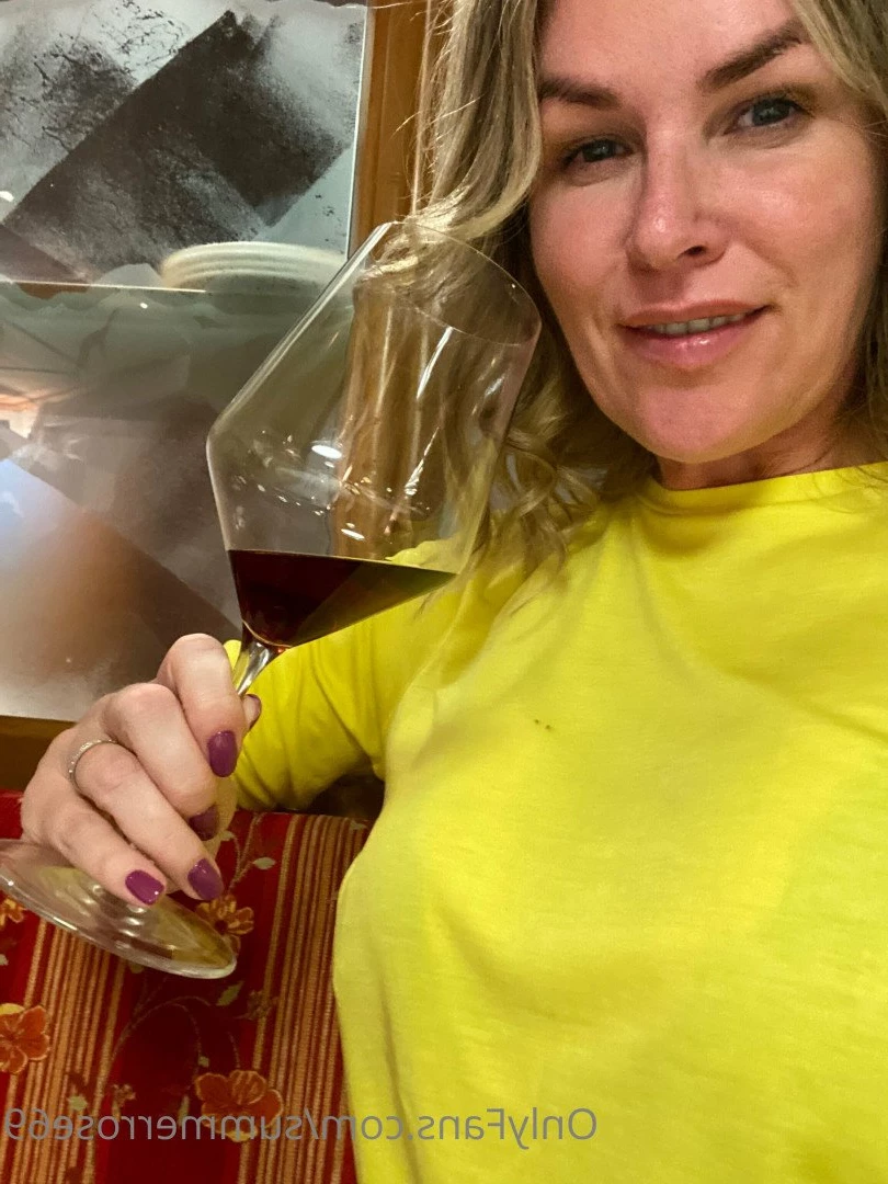 𝗦𝗨𝗠𝗠𝗘𝗥 𝗥𝗢𝗦𝗘 𝗦𝗪𝗜𝗡𝗚𝗘𝗥 𝗪𝗜𝗙𝗘 [ summerrose69 ] Onlyfans leaked photo 2778562 on Hotleaks.tv