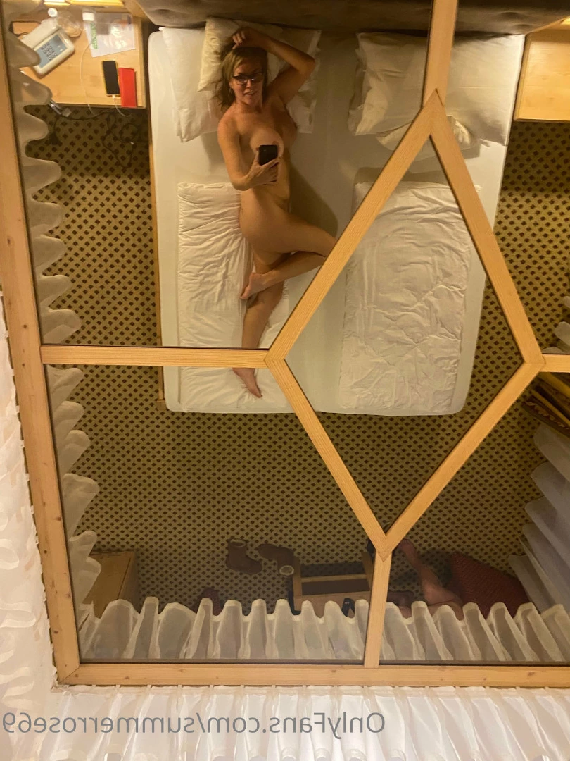 𝗦𝗨𝗠𝗠𝗘𝗥 𝗥𝗢𝗦𝗘 𝗦𝗪𝗜𝗡𝗚𝗘𝗥 𝗪𝗜𝗙𝗘 [ summerrose69 ] Onlyfans leaked photo 6138001 on Hotleaks.tv