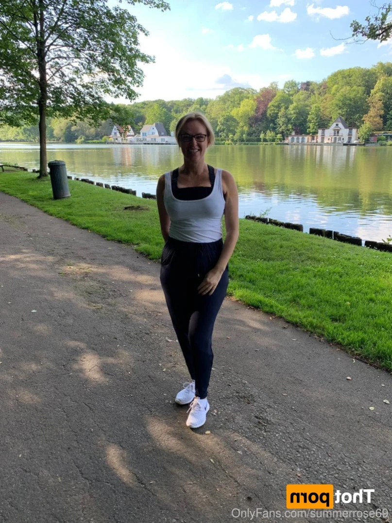 𝗦𝗨𝗠𝗠𝗘𝗥 𝗥𝗢𝗦𝗘 𝗦𝗪𝗜𝗡𝗚𝗘𝗥 𝗪𝗜𝗙𝗘 [ summerrose69 ] Onlyfans leaked photo 11463250 on Hotleaks.tv