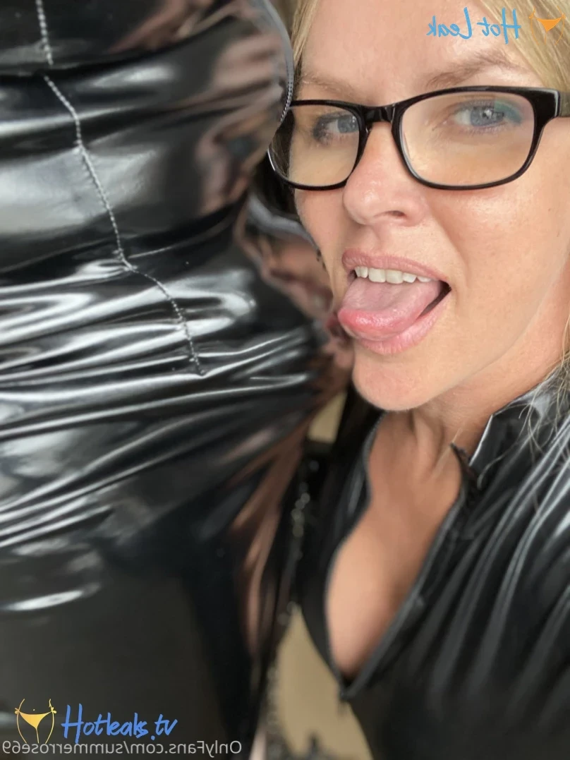 𝗦𝗨𝗠𝗠𝗘𝗥 𝗥𝗢𝗦𝗘 𝗦𝗪𝗜𝗡𝗚𝗘𝗥 𝗪𝗜𝗙𝗘 [ summerrose69 ] Onlyfans leaked photo 11653046 on Hotleaks.tv