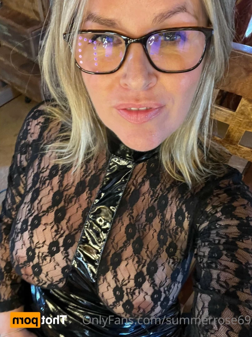 𝗦𝗨𝗠𝗠𝗘𝗥 𝗥𝗢𝗦𝗘 𝗦𝗪𝗜𝗡𝗚𝗘𝗥 𝗪𝗜𝗙𝗘 [ summerrose69 ] Onlyfans leaked photo 12929015 on Hotleaks.tv