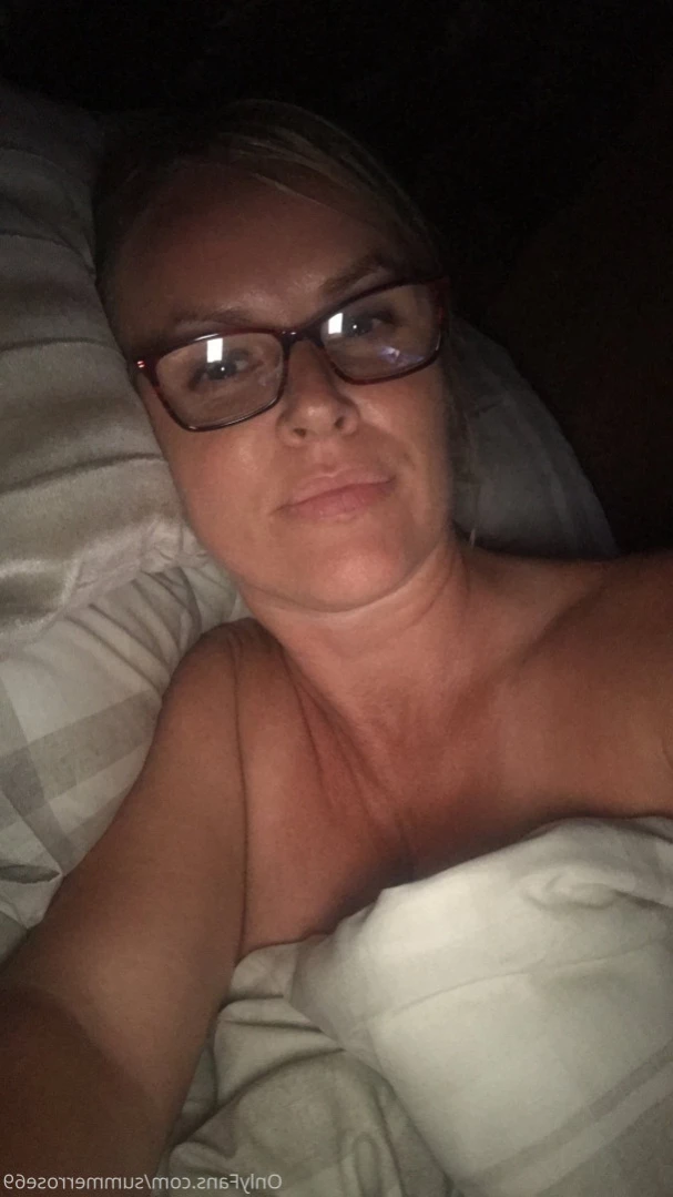 𝗦𝗨𝗠𝗠𝗘𝗥 𝗥𝗢𝗦𝗘 𝗦𝗪𝗜𝗡𝗚𝗘𝗥 𝗪𝗜𝗙𝗘 [ summerrose69 ] Onlyfans leaked photo 13008965 on Hotleaks.tv