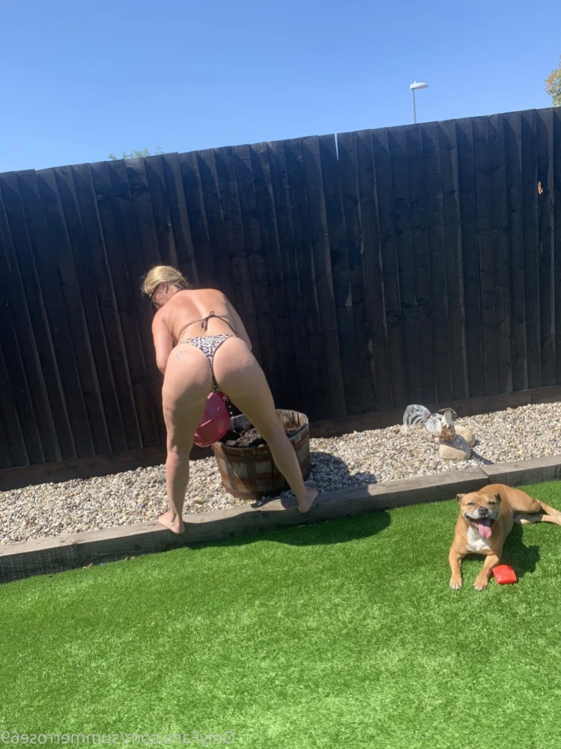 𝗦𝗨𝗠𝗠𝗘𝗥 𝗥𝗢𝗦𝗘 𝗦𝗪𝗜𝗡𝗚𝗘𝗥 𝗪𝗜𝗙𝗘 [ summerrose69 ] Onlyfans leaked photo 13012843 on Hotleaks.tv