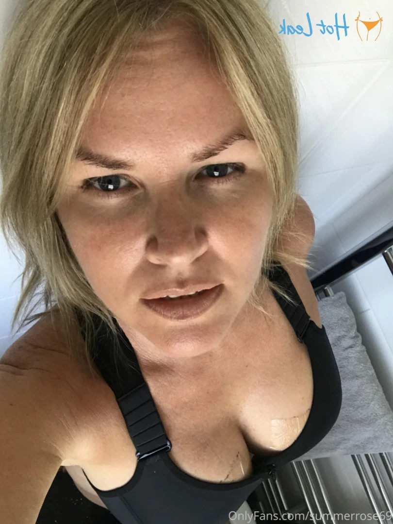 𝗦𝗨𝗠𝗠𝗘𝗥 𝗥𝗢𝗦𝗘 𝗦𝗪𝗜𝗡𝗚𝗘𝗥 𝗪𝗜𝗙𝗘 [ summerrose69 ] Onlyfans leaked photo 13219961 on Hotleaks.tv