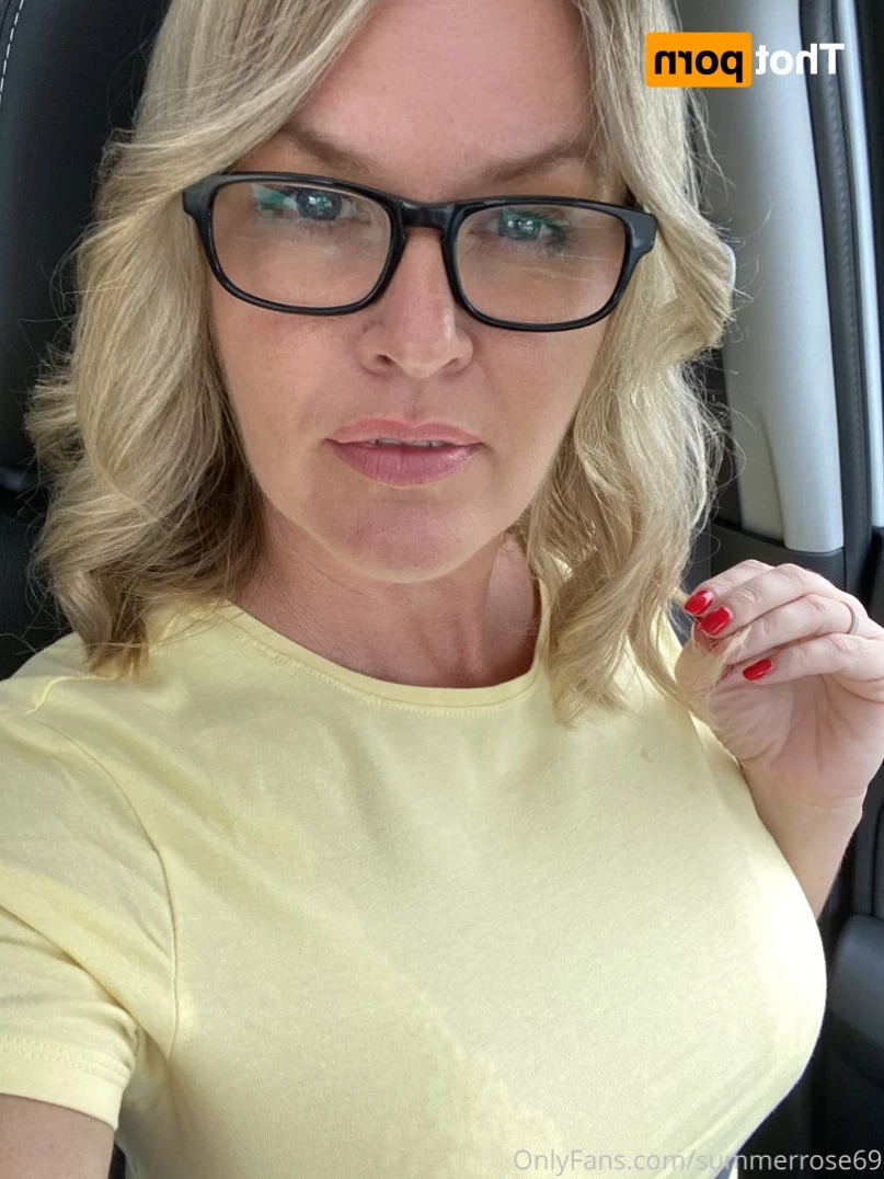 𝗦𝗨𝗠𝗠𝗘𝗥 𝗥𝗢𝗦𝗘 𝗦𝗪𝗜𝗡𝗚𝗘𝗥 𝗪𝗜𝗙𝗘 [ summerrose69 ] Onlyfans leaked photo 13226018 on Hotleaks.tv