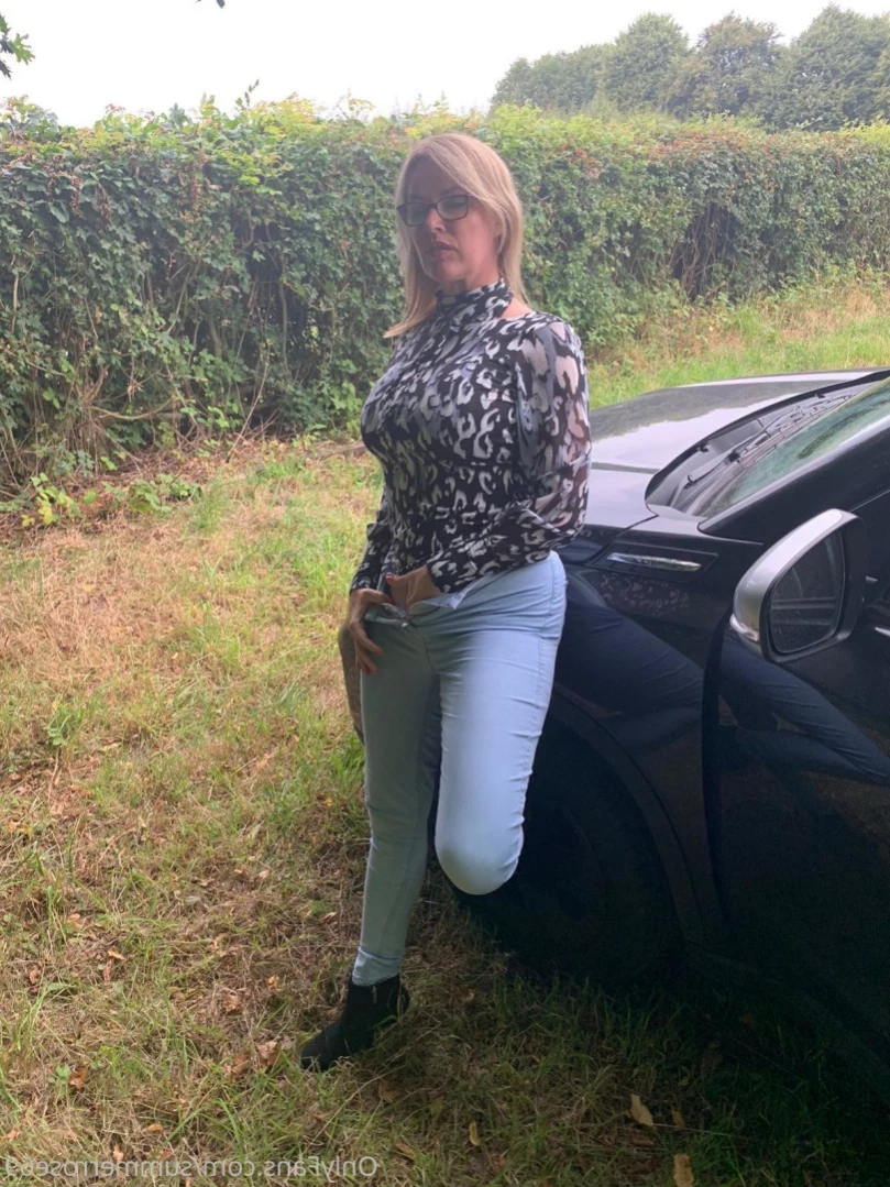 𝗦𝗨𝗠𝗠𝗘𝗥 𝗥𝗢𝗦𝗘 𝗦𝗪𝗜𝗡𝗚𝗘𝗥 𝗪𝗜𝗙𝗘 [ summerrose69 ] Onlyfans leaked photo 13235285 on Hotleaks.tv