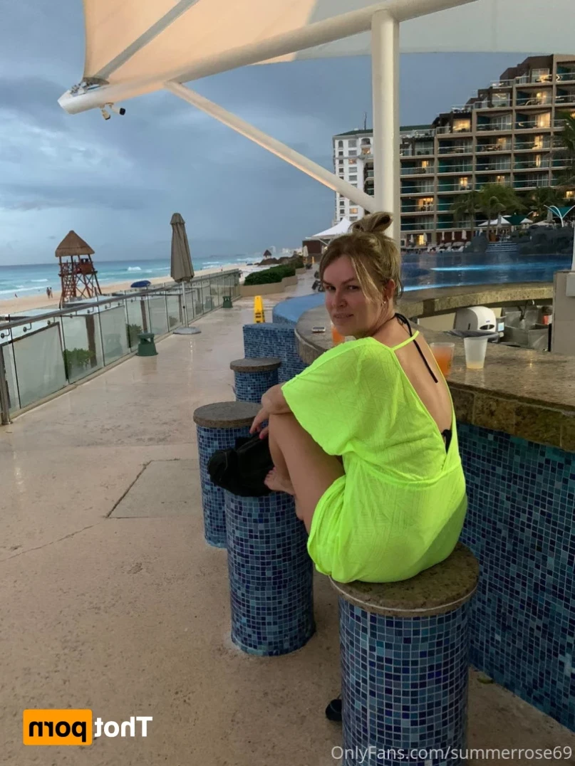 𝗦𝗨𝗠𝗠𝗘𝗥 𝗥𝗢𝗦𝗘 𝗦𝗪𝗜𝗡𝗚𝗘𝗥 𝗪𝗜𝗙𝗘 [ summerrose69 ] Onlyfans leaked photo 13239023 on Hotleaks.tv