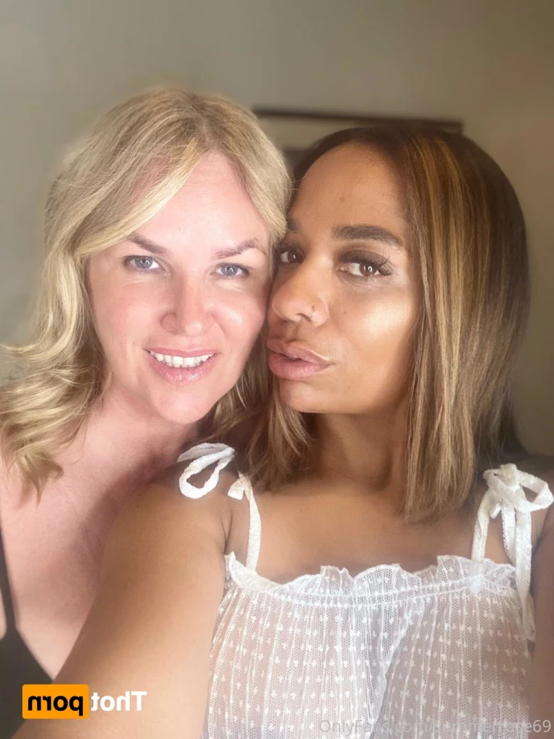 𝗦𝗨𝗠𝗠𝗘𝗥 𝗥𝗢𝗦𝗘 𝗦𝗪𝗜𝗡𝗚𝗘𝗥 𝗪𝗜𝗙𝗘 [ summerrose69 ] Onlyfans leaked photo 13328394 on Hotleaks.tv