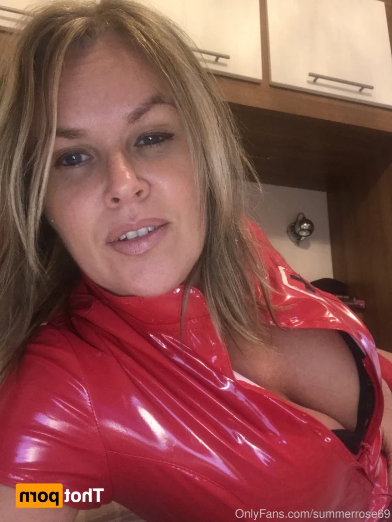 𝗦𝗨𝗠𝗠𝗘𝗥 𝗥𝗢𝗦𝗘 𝗦𝗪𝗜𝗡𝗚𝗘𝗥 𝗪𝗜𝗙𝗘 [ summerrose69 ] Onlyfans leaked photo 13414099 on Hotleaks.tv