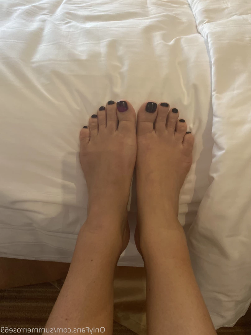 𝗦𝗨𝗠𝗠𝗘𝗥 𝗥𝗢𝗦𝗘 𝗦𝗪𝗜𝗡𝗚𝗘𝗥 𝗪𝗜𝗙𝗘 [ summerrose69 ] Onlyfans leaked photo 13417181 on Hotleaks.tv
