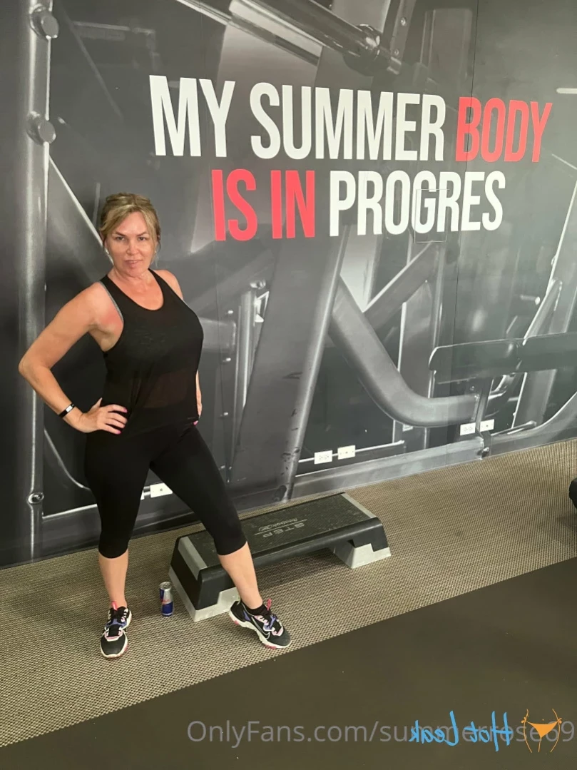 𝗦𝗨𝗠𝗠𝗘𝗥 𝗥𝗢𝗦𝗘 𝗦𝗪𝗜𝗡𝗚𝗘𝗥 𝗪𝗜𝗙𝗘 [ summerrose69 ] Onlyfans leaked photo 14785337 on Hotleaks.tv