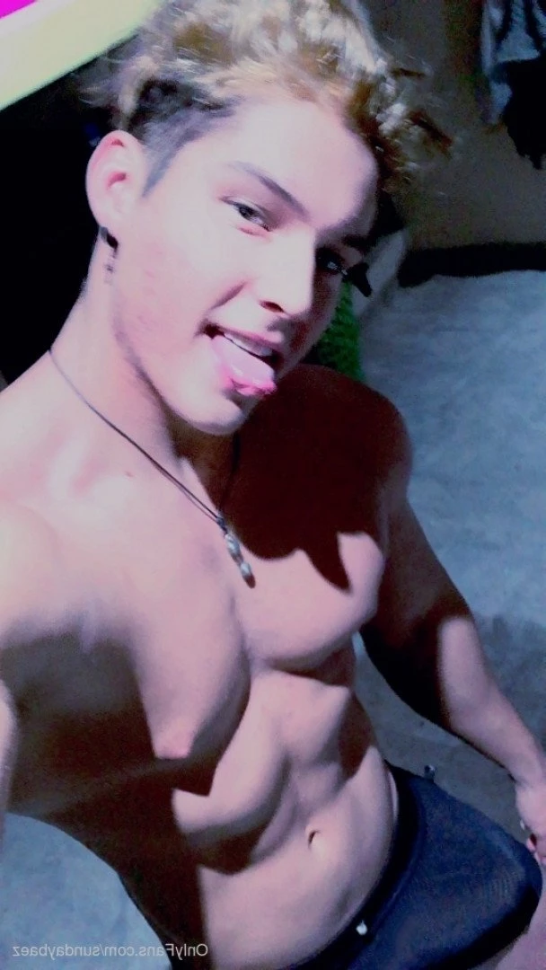 SUNDAY BAEZ [ sundaybaez ] Onlyfans leaked photo 2684873 on Hotleaks.tv
