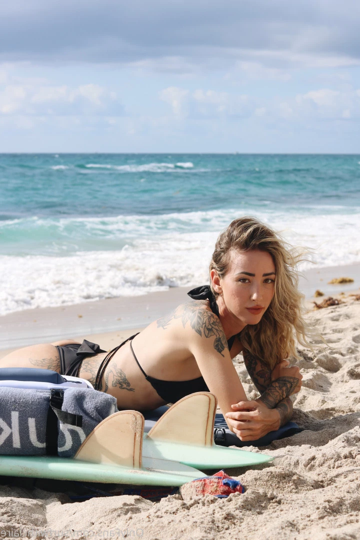 Surfer Girl [ surfwithclaire ] Onlyfans leaked photo 10026265 on Hotleaks.tv