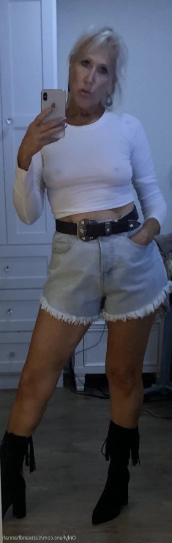 🌸 𝐒𝐔𝐙𝐈𝐄 𝐀𝐍𝐃 𝐇𝐀𝐍𝐍𝐀𝐇 🌸 [ suzieandhannah ] Onlyfans leaked photo 2772435 on Hotleaks.tv