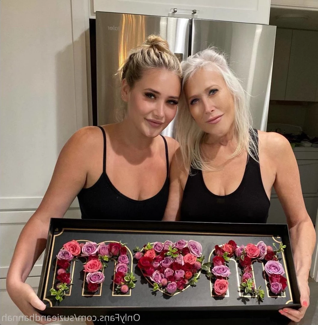 🌸 𝐒𝐔𝐙𝐈𝐄 𝐀𝐍𝐃 𝐇𝐀𝐍𝐍𝐀𝐇 🌸 [ suzieandhannah ] Onlyfans leaked photo 2772871 on Hotleaks.tv