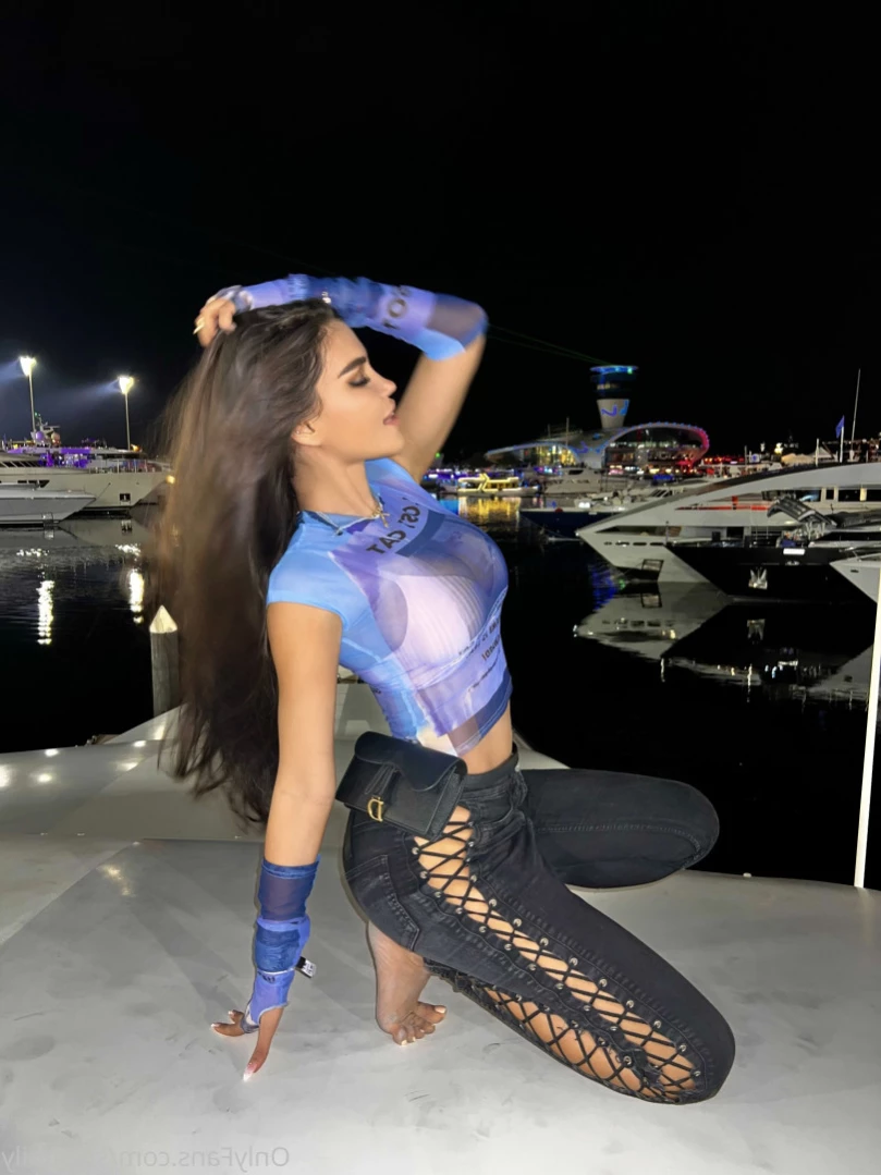 Sveta [ svetabily ] Onlyfans leaked photo 14728067 on Hotleaks.tv