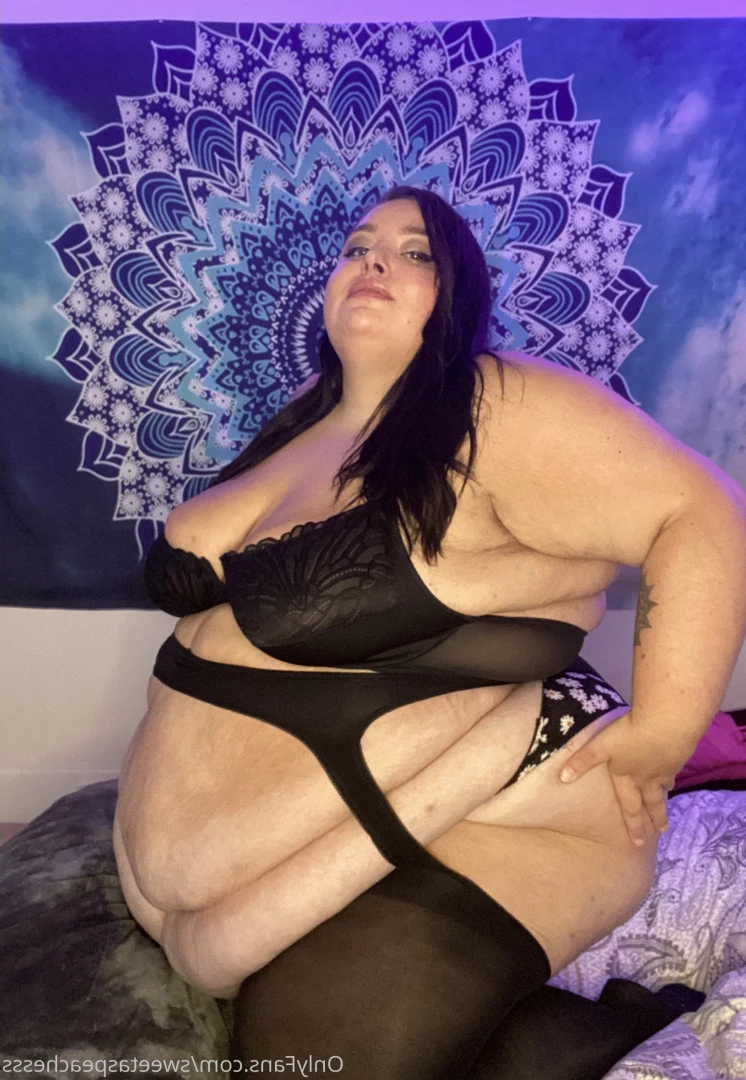 Sweet As Peaches [ sweetaspeachesss ] Onlyfans leaked photo 7877575 on Hotleaks.tv