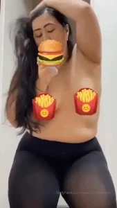 sweetassbunbun Onlyfans leaked video 18280987 on Hotleaks.tv