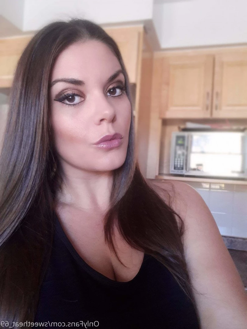 sweetheat_69 Onlyfans leaked photo 2741053 on Hotleaks.tv