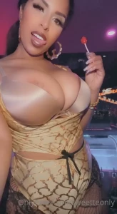 13516722