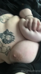 10593514