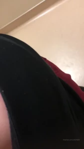 10593517