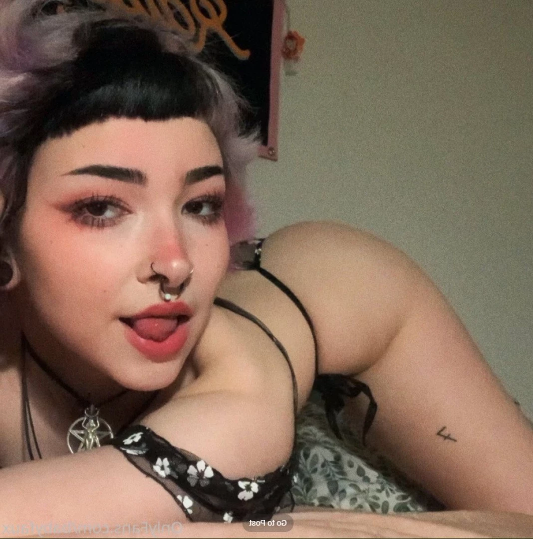 Em ฅ/(⁎˃ᆺ˂ )\ฅ [ evilgirll ] Onlyfans leaked photo 376347 on Hotleaks.tv