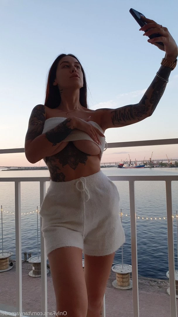 Tanya Bahtina - FREE for Lovely Boys 😋 [ tanyamodel ] Onlyfans leaked photo 2667272 on Hotleaks.tv