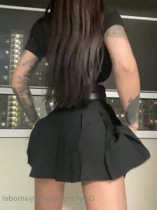 4597563