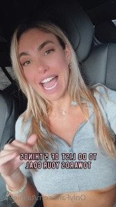 4597643